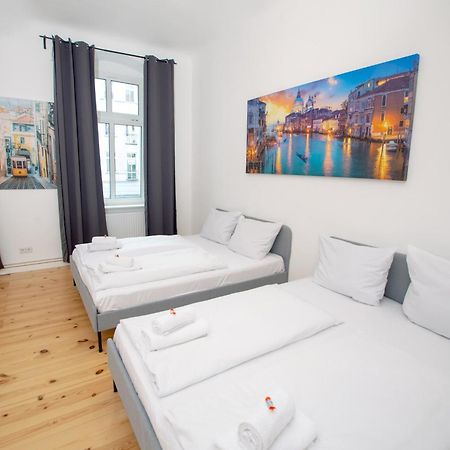Wunderschoen, Hell Und Gross Berlin Exteriör bild